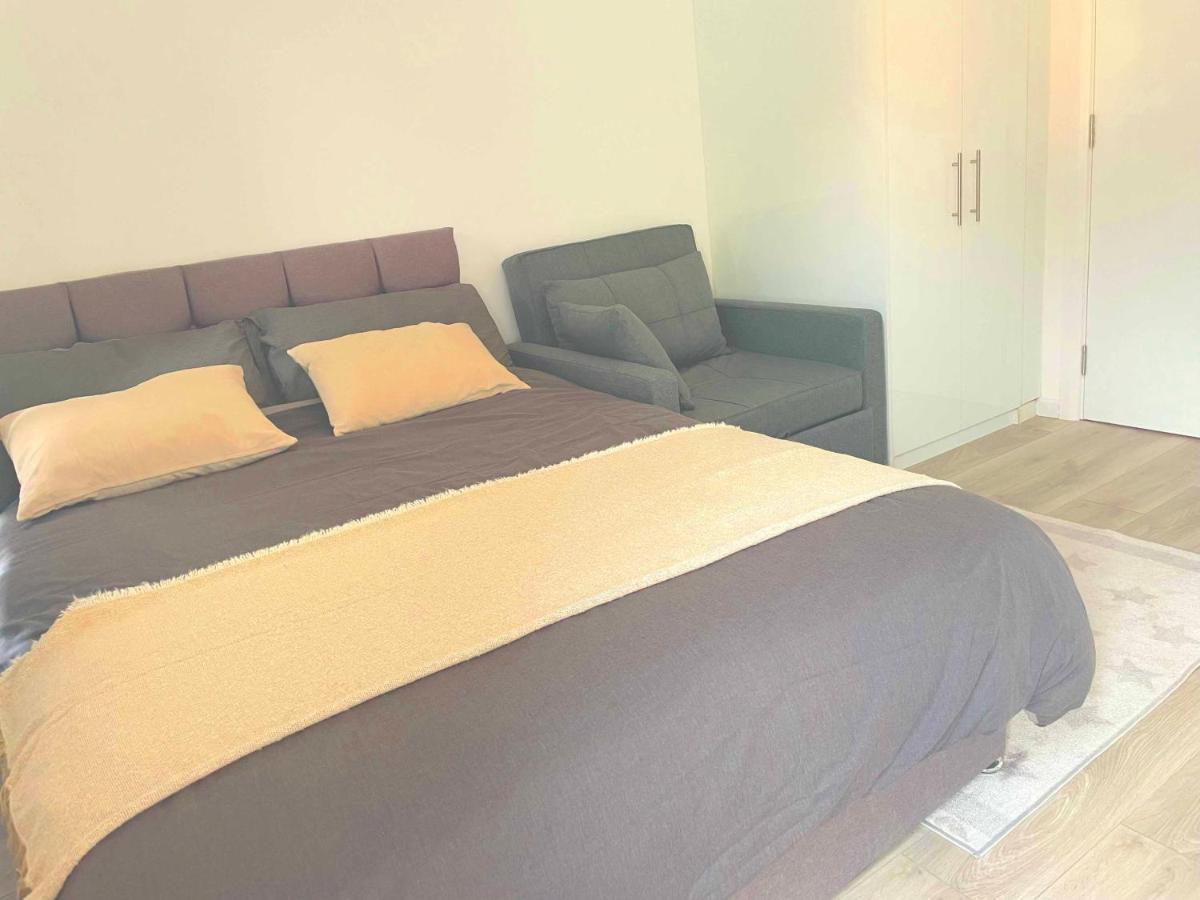 Studio Flat Private Bathroom Wc And Kitchenette London Eksteriør bilde