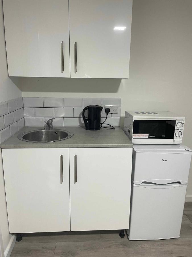 Studio Flat Private Bathroom Wc And Kitchenette London Eksteriør bilde